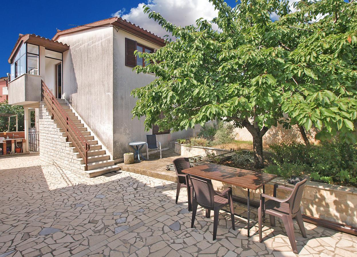 Apartments Luciano 1728 Premantura Exterior foto