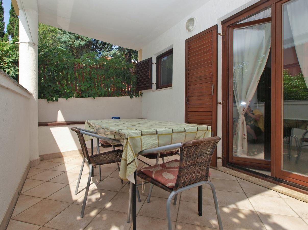 Apartments Luciano 1728 Premantura Exterior foto