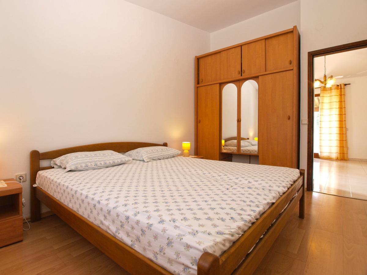 Apartments Luciano 1728 Premantura Exterior foto